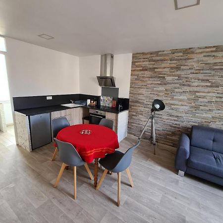 Appartement 60M2 Rdc Avec Jardin Saint-Génis Dış mekan fotoğraf